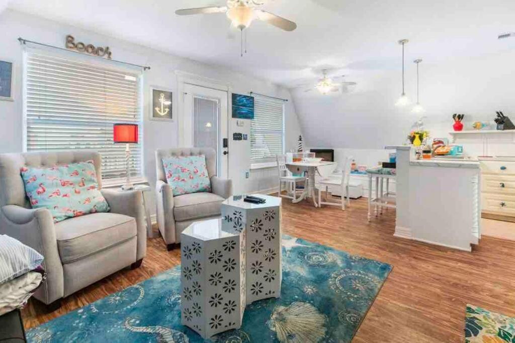 The Mermaids Treasure Chest Surfside Beach Extérieur photo